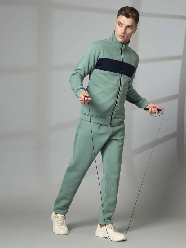 Warm tracksuit mens sale