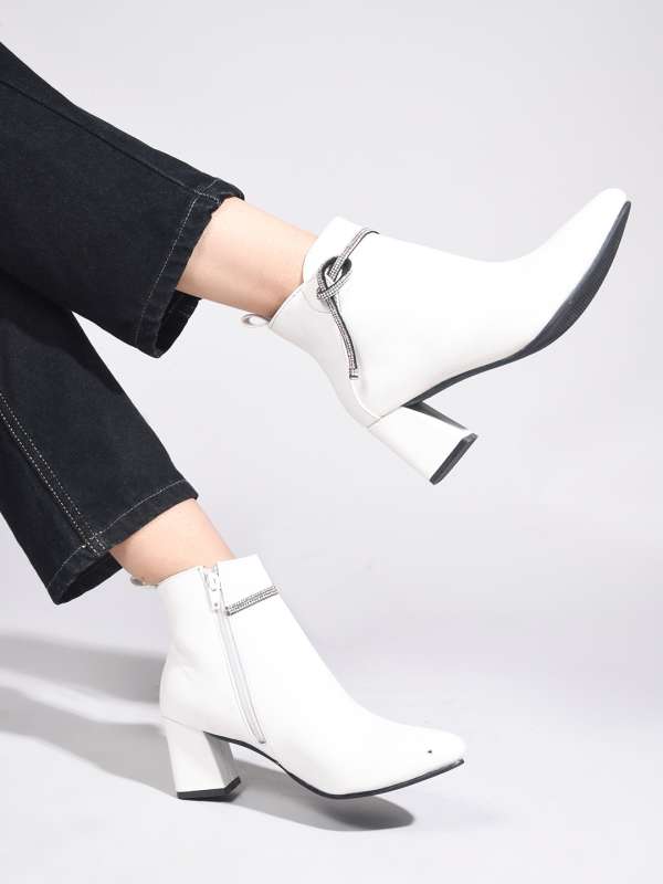 Women Boots Dorothy Perkins Shuz Touch Buy Women Boots Dorothy Perkins Shuz Touch online in India