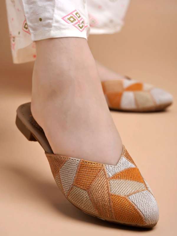 Pointed Shoes Flats Buy Pointed Shoes Flats online in India