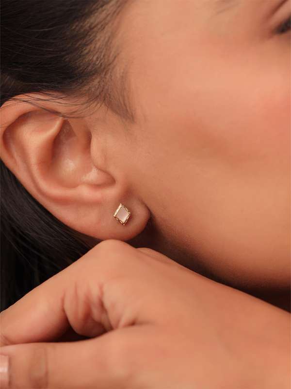 Ronaldo studs 218 new arrivals