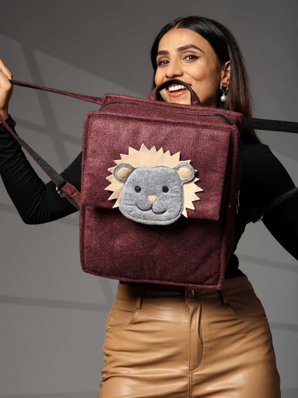 Bags for girls myntra deals