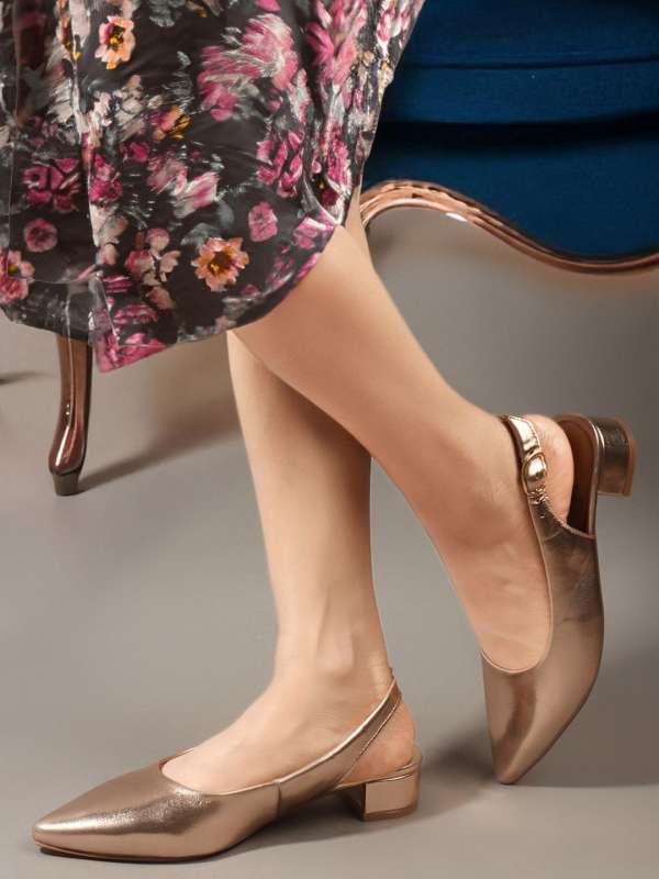 Pointed toe heels online india store