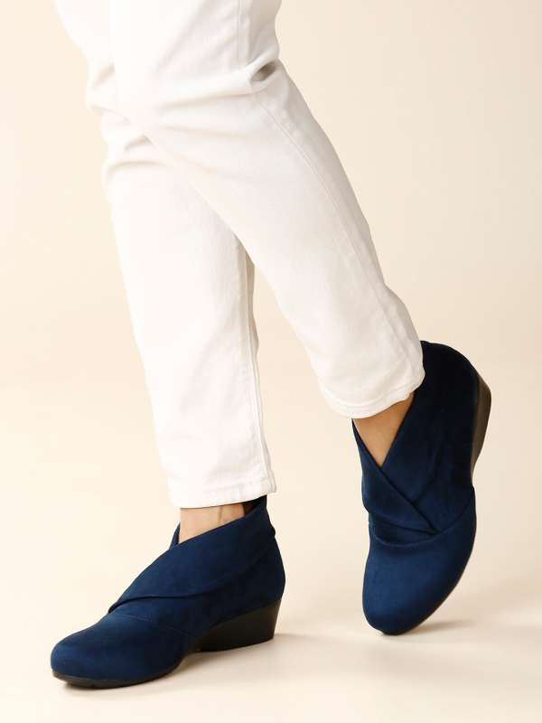 Inc 5 Navy Blue Shoes Buy Inc 5 Navy Blue Shoes online in India
