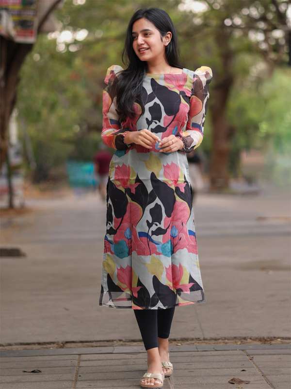 Party Wear Kurtas Buy Party Wear Kurtas online in India