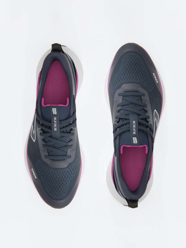 Reliance Trends Sports Shoes Buy Reliance Trends Sports Shoes online in India