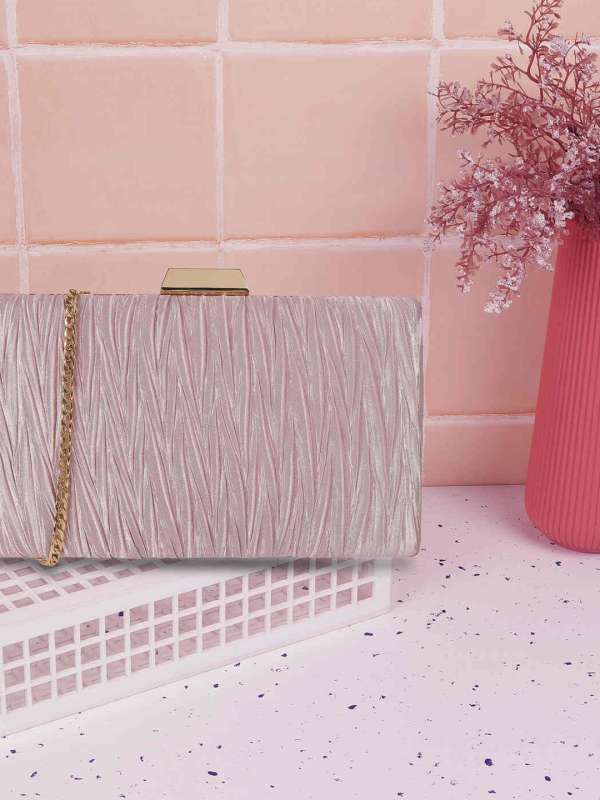 Mochi clutches on sale