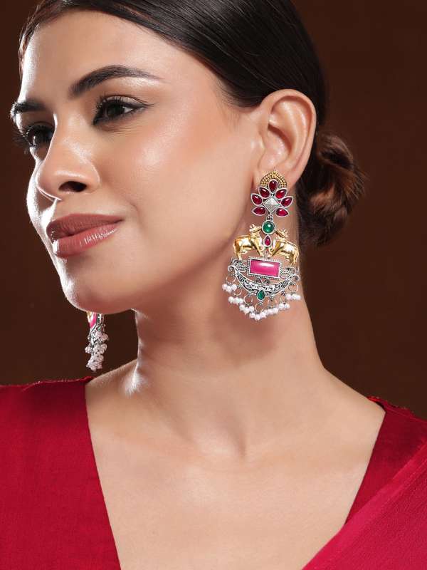 Second earring online store
