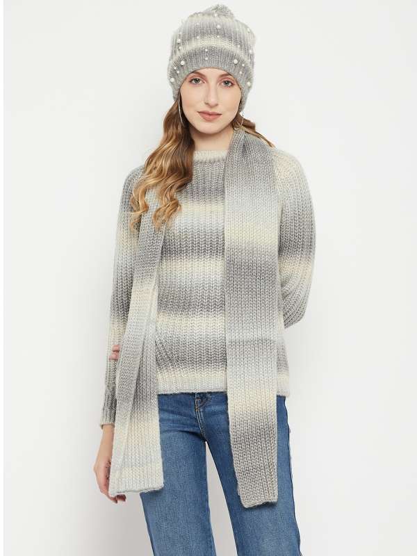 Sweaters for women with cap discount