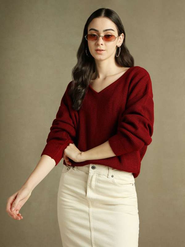 Maroon pullover top