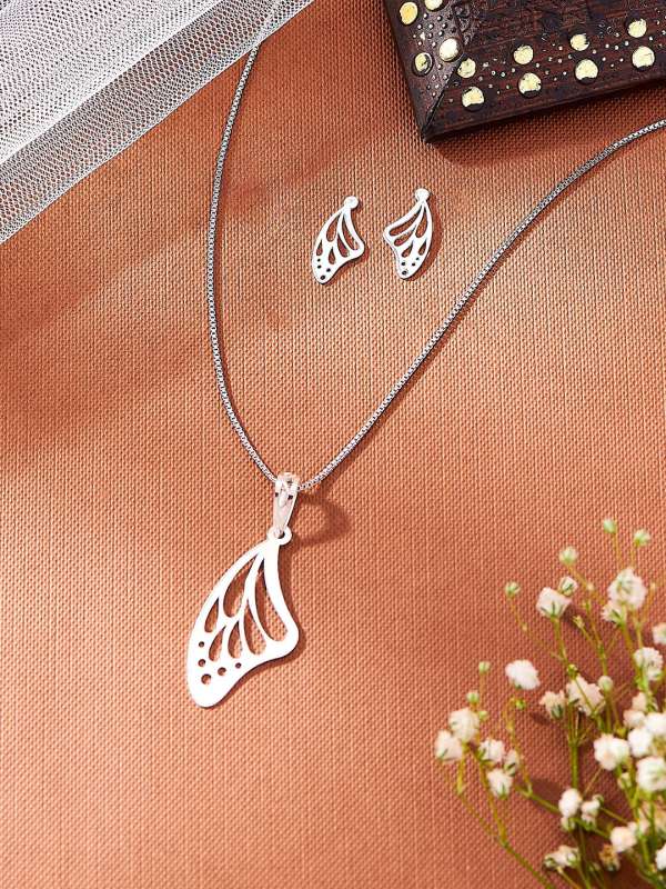 Jewellery For Women Buy Women Jewellery Online in India Myntra
