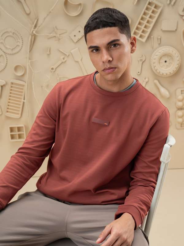 Hollister Tshirts Sweatshirts Shorts Combo Pack Buy Hollister Tshirts Sweatshirts Shorts Combo Pack online in India