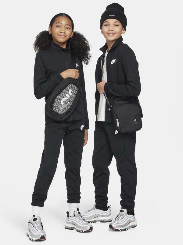 Nike track suit kids shop