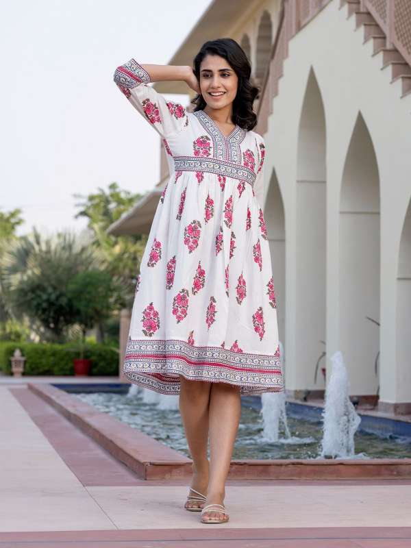 Iti maxi dresses online top