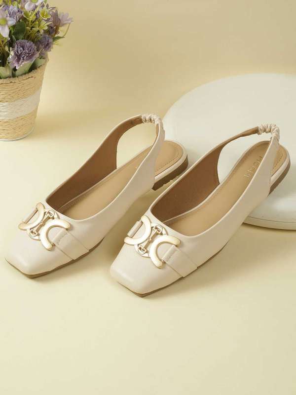White flat shoes for ladies outlet