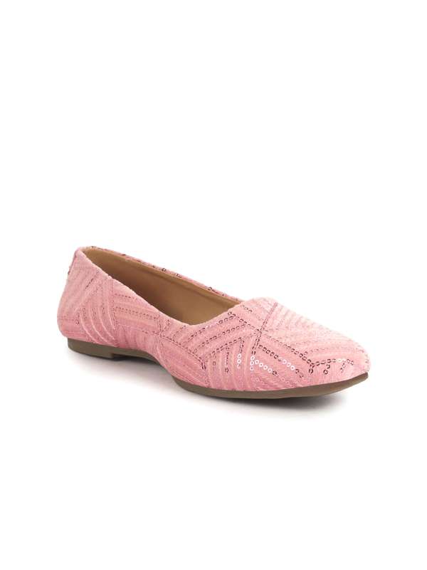Ladies shoes online myntra clearance