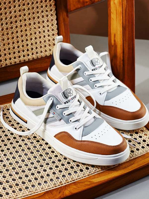 virat kohli white adidas shoes