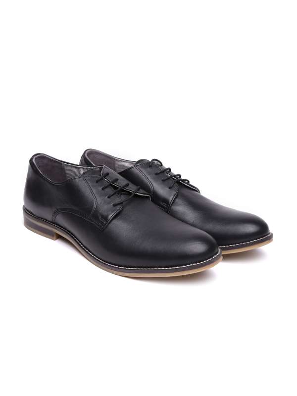 benetton leather shoes