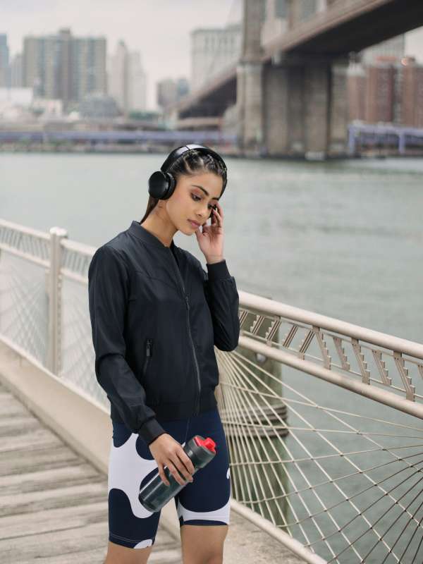 Hrx deals wireless headphones