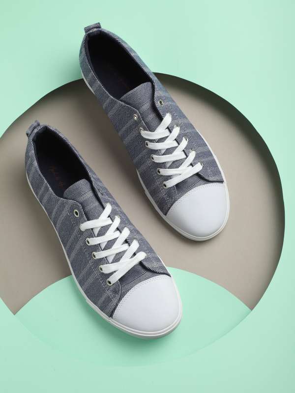 Mast and deals harbour canvas shoes