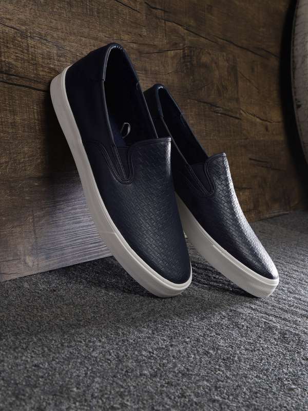 Casual Shoes Lip Liner Buy Casual Shoes Lip Liner Online In India