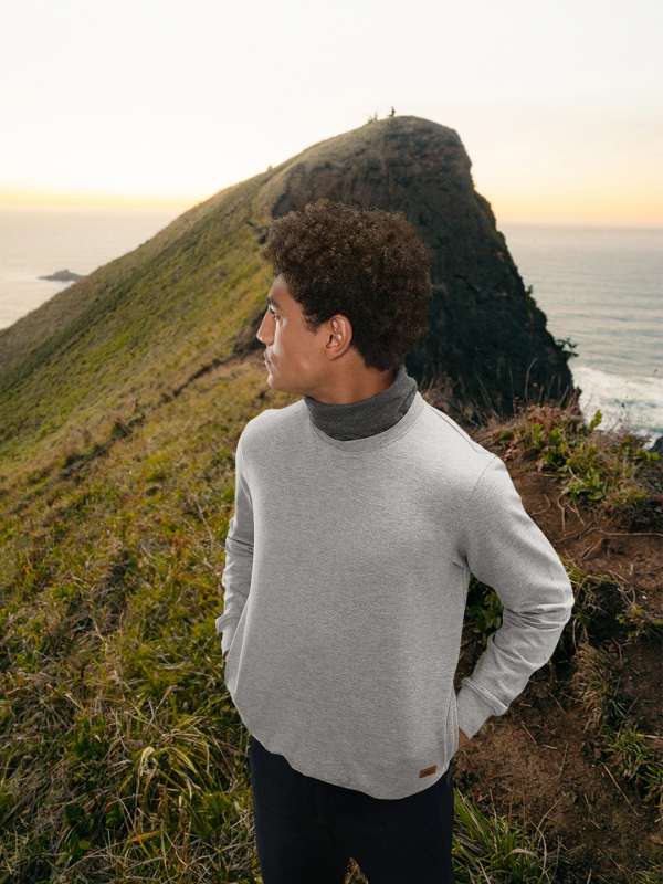 Puma best sale turtleneck sweater