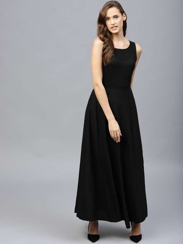 black gown myntra
