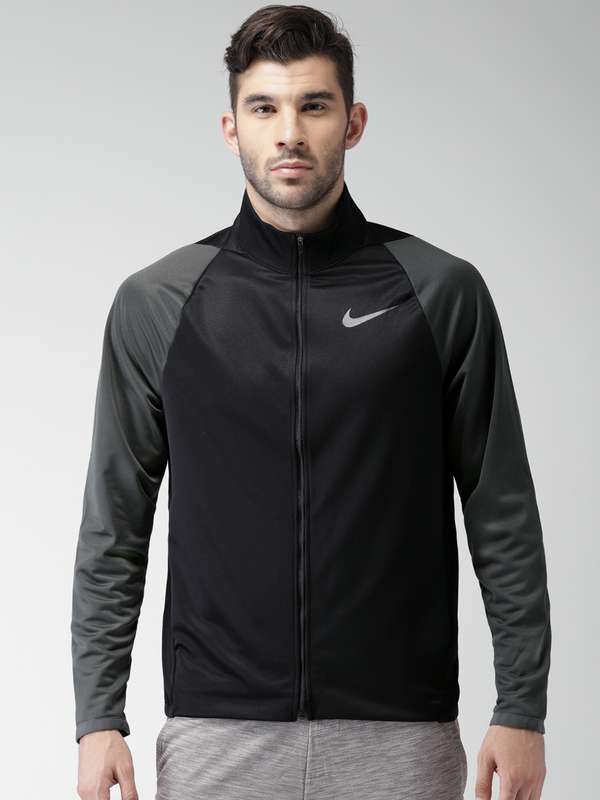 nike jackets myntra