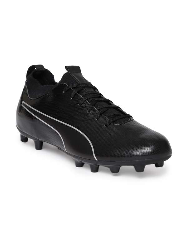 football boots myntra