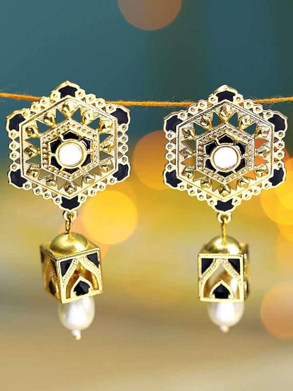Myntra store voylla earrings