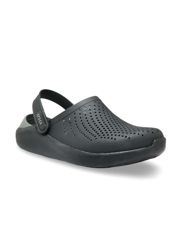 Synthetic clogs store