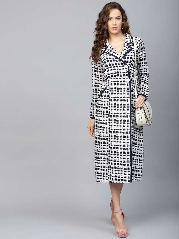 wrap dress myntra