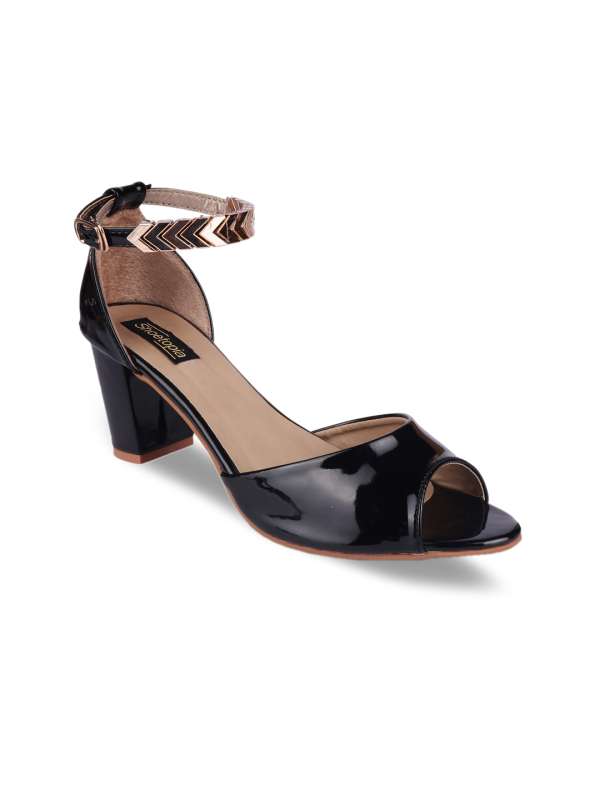 myntra black heels