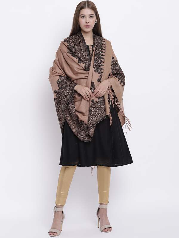 Shawls For Women Buy Shawls Online In India At Best Price