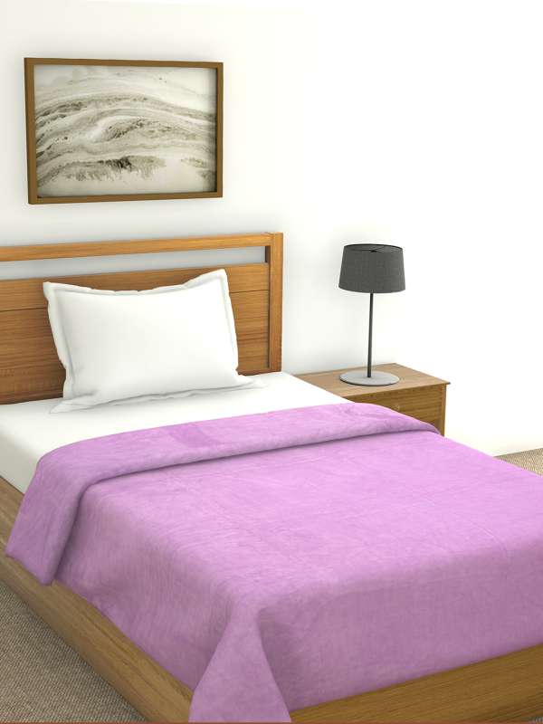 Raymond heavy winter blanket deals