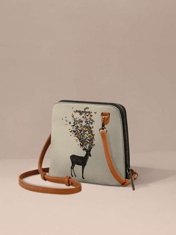 Myntra side purse outlet