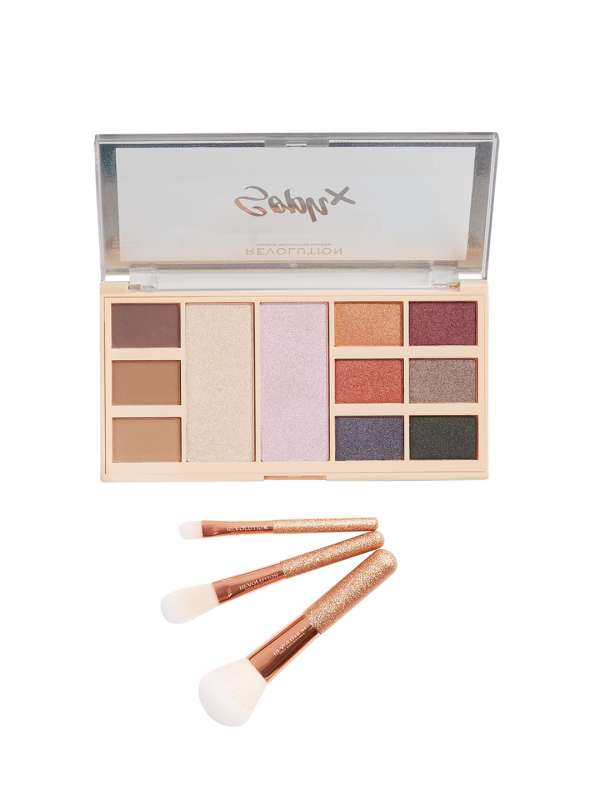 Makeup Revolution Sophx Palette Buy Makeup Revolution Sophx Palette Online In India