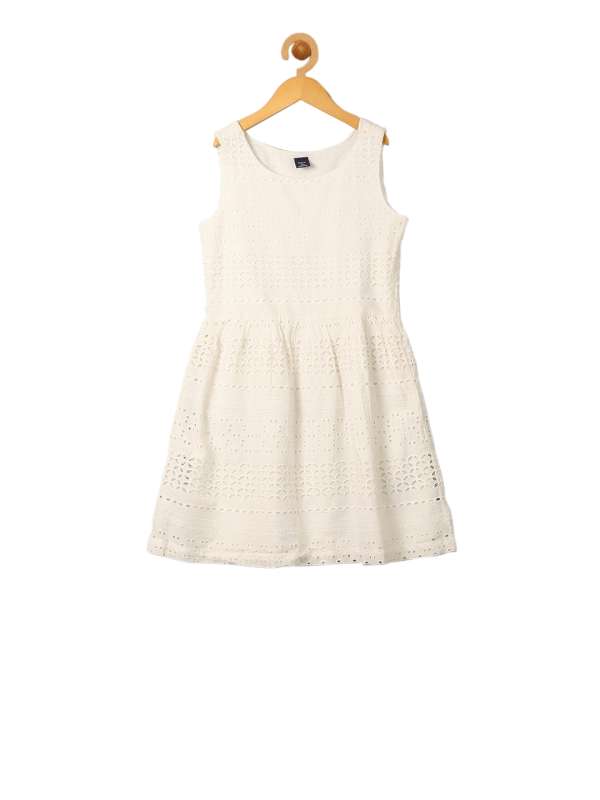 gap white eyelet dress