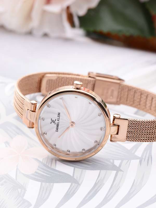Women Watches Under 2000 Buy Women Watches Under 2000 online in India