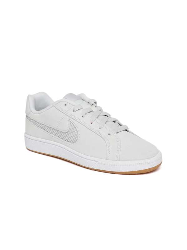 myntra nike shoes 5 off
