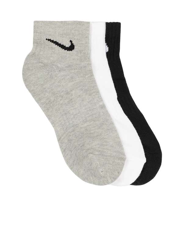 nike socks and sandals