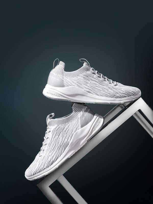 Hrxbyhrithikroshan Grey Running Shoes 