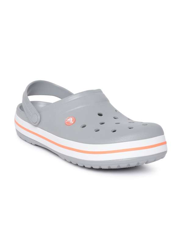 myntra crocs men