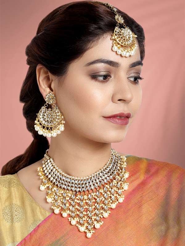 Simple jewellery for lehenga online deals