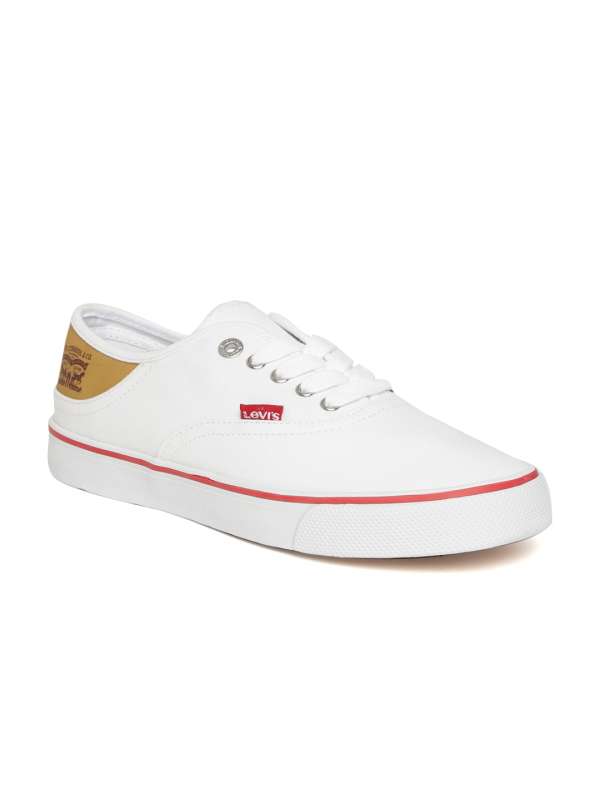 levis white canvas shoes