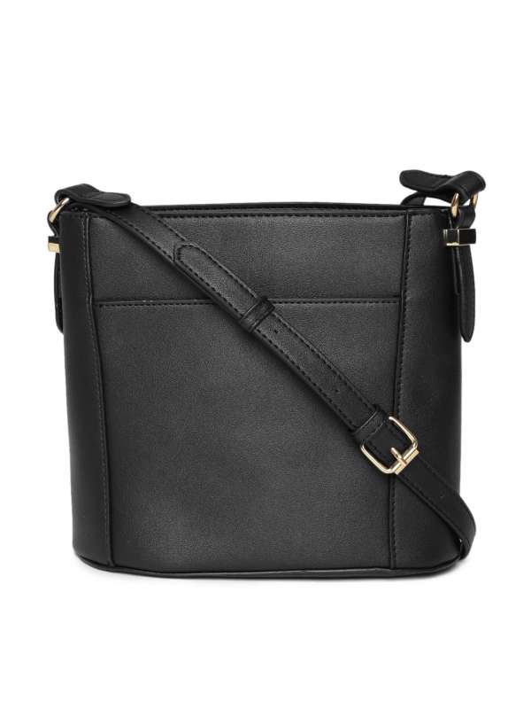 accessorize bags myntra