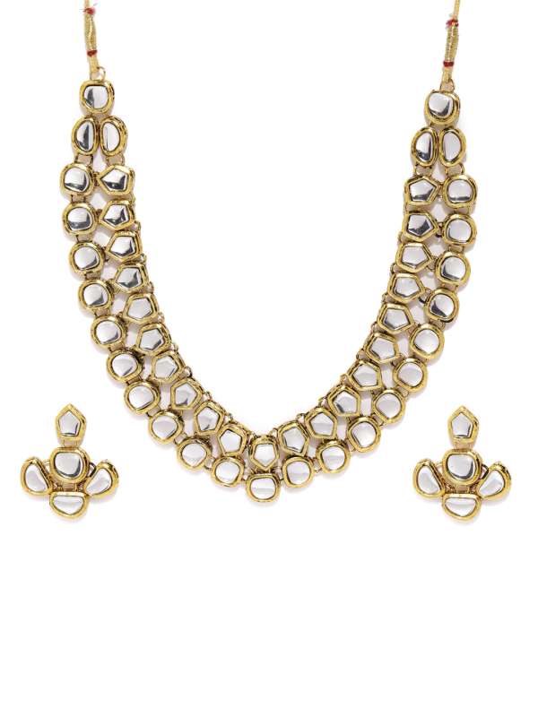 kundan jewellery myntra