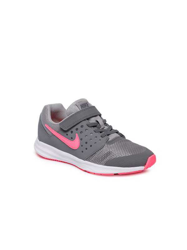 nike running shoes myntra