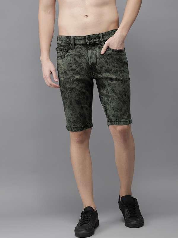 Fabindia Men Shorts Buy Fabindia Men Shorts Online In India .fabindia #affordablefashion #chikankari #indianethnic #stylinginspirations #georgettefashion#bangalore #mumbai #kerala #lucknow #luchnowikurti#threadworkembroidery. myntra