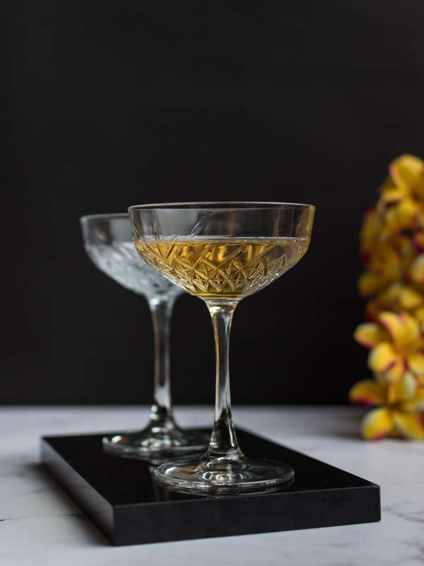 Flat champagne 2025 glasses