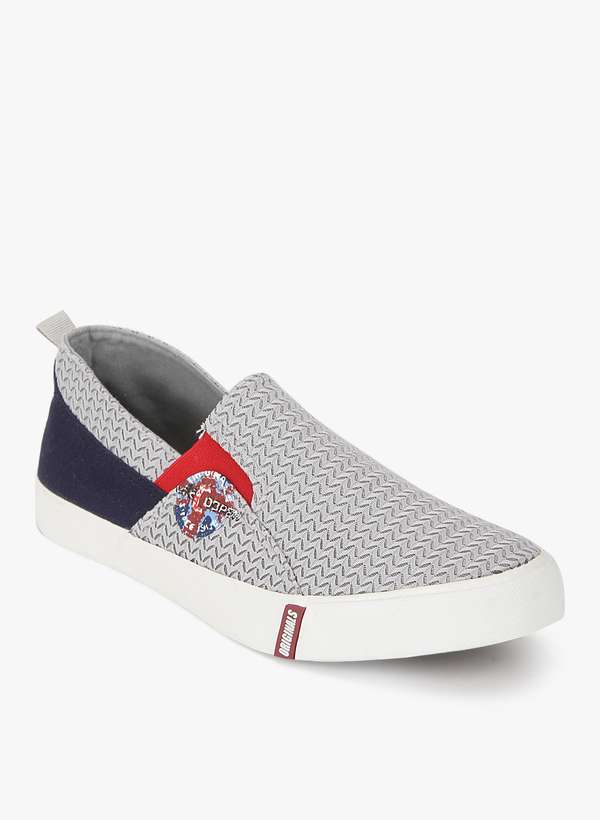 lee cooper casual shoes myntra